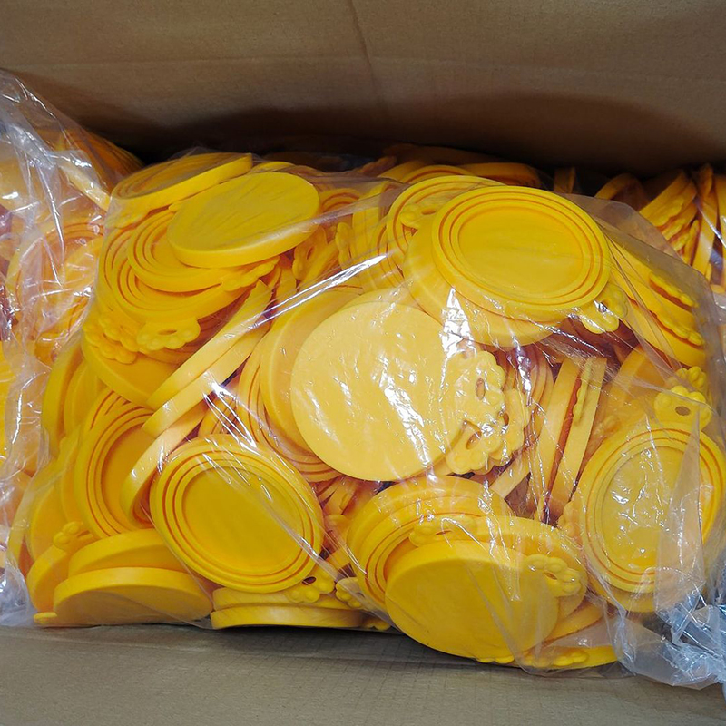 Silicone Can Lids for Pet Food Cans Fits Standard Size Can Tops 23