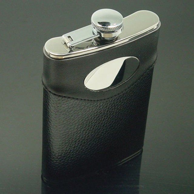 Stainless Steel Hip Flask with Leather Sleeve 8oz 3