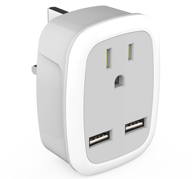 International Power Plug with 2 USB, Type C Outlet 4