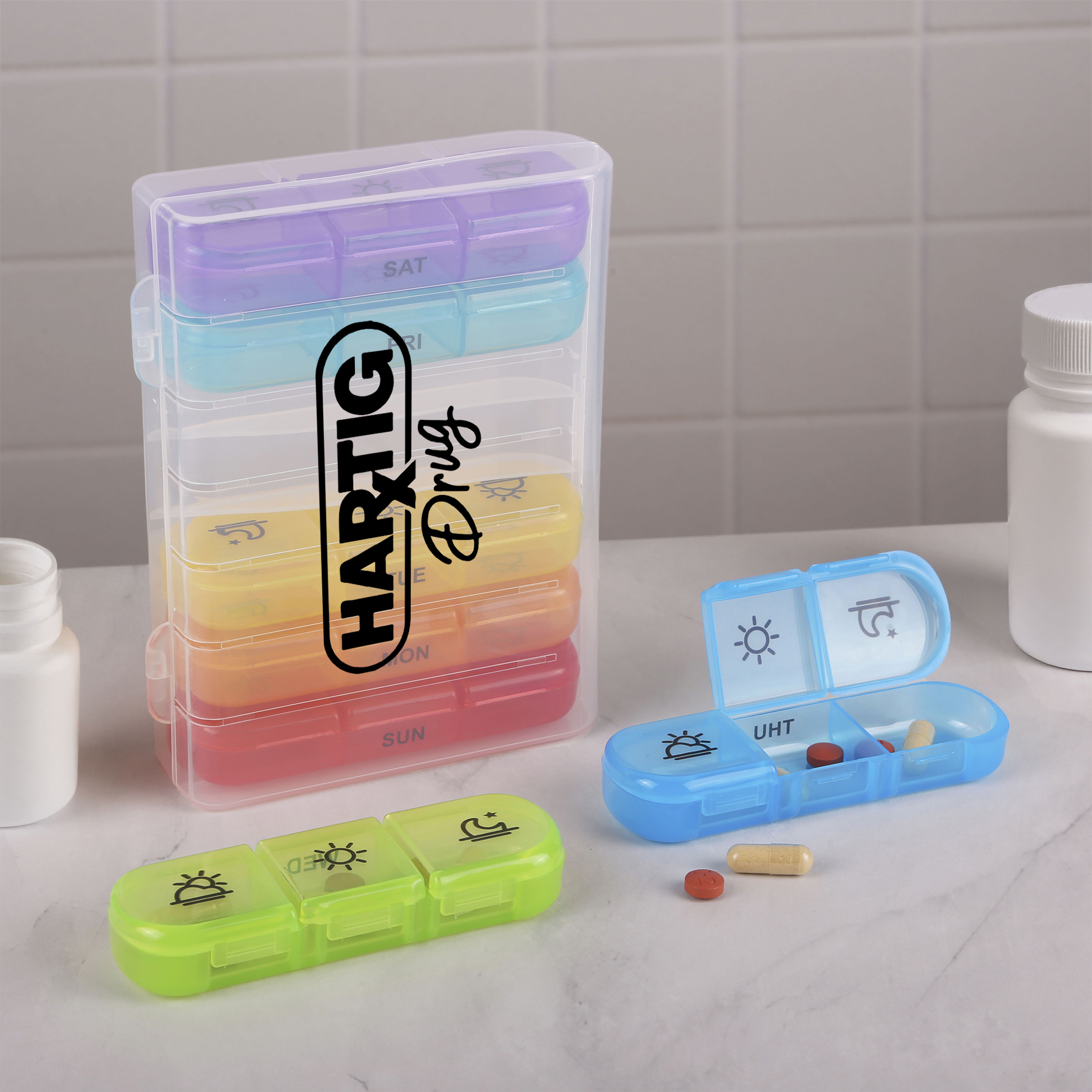 21 Compartment 7 Day Pill Box 8