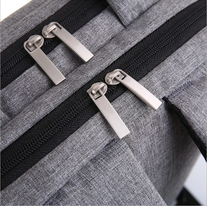 15.6 " Laptop Backpack in aluminum handle  with Usb recharge 15