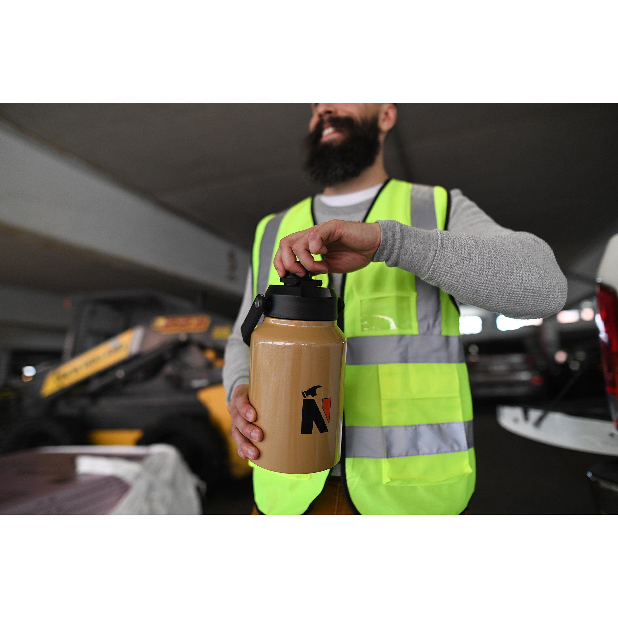 Heritage Supply Pro Jug - 64 Oz. 2