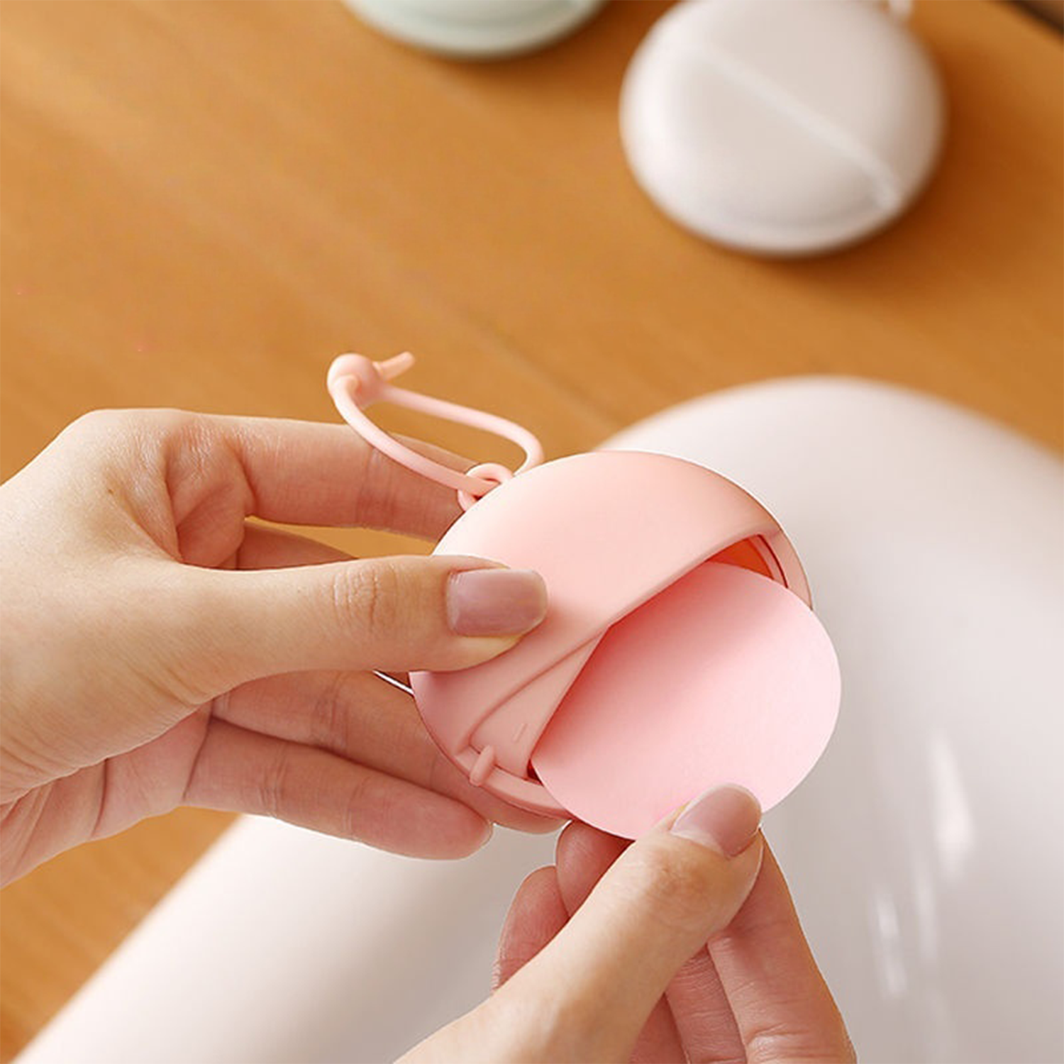 50PSC Disposable Travel Soap Sheets 7