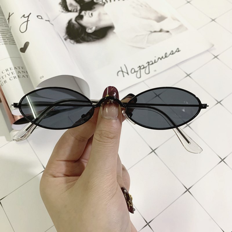 Vintage Oval Sunglasses 7