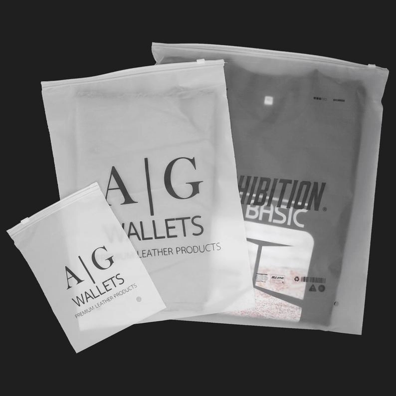 Frosted Reclosable Zipper Bags - 17 x 25 cm 4