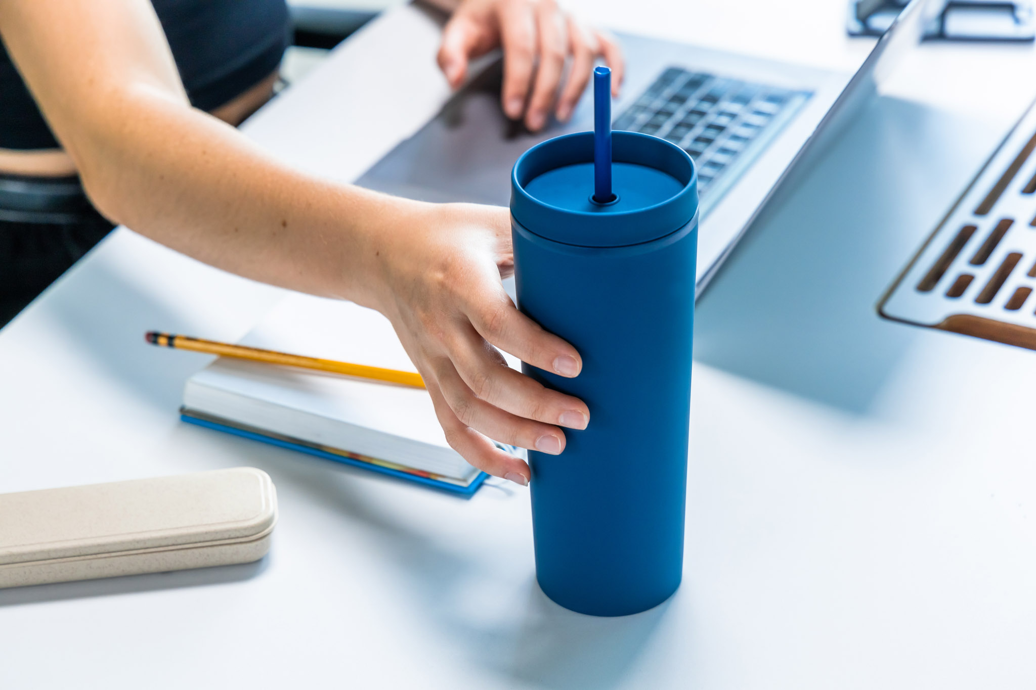 18 oz Slique Recycled Tumbler 27