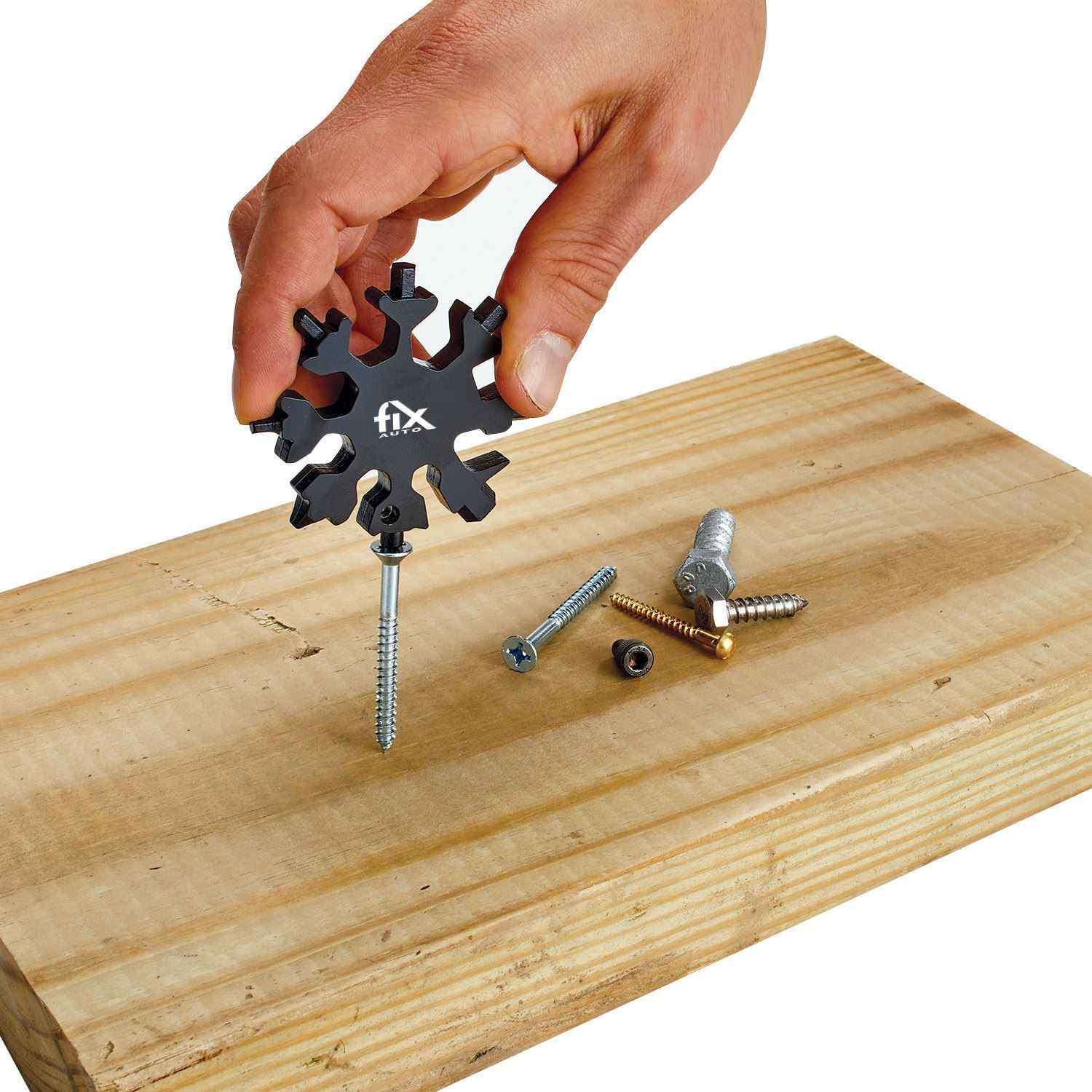 Cedar Creek® Snowflake Multi Tool 2