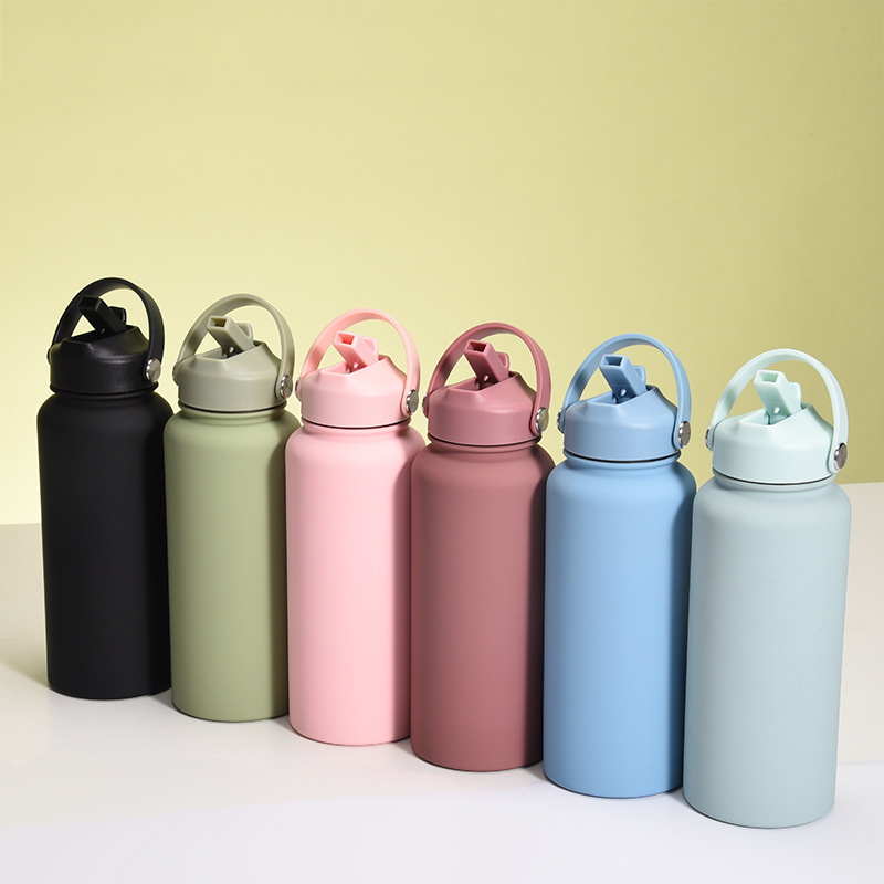 Handle Straw Insulation Cup 2