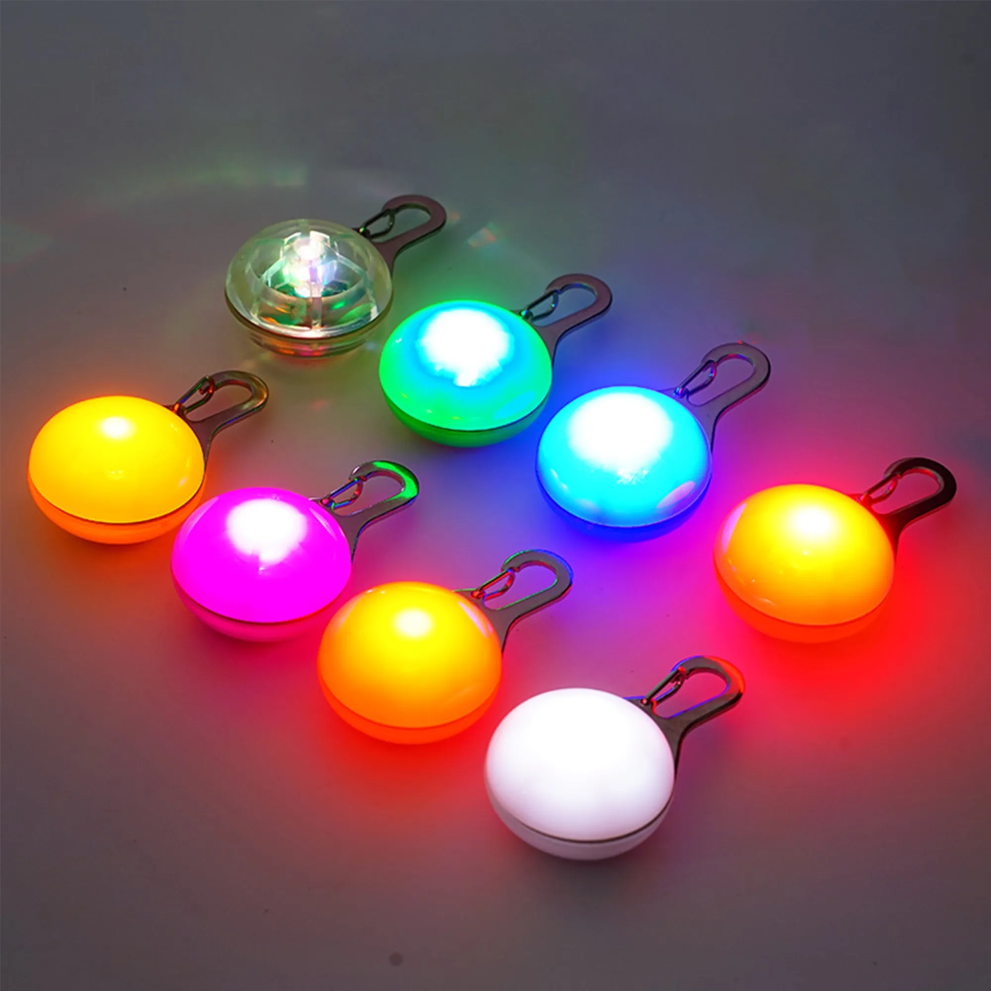 Round Flashing LED Light Dog Pendant 9