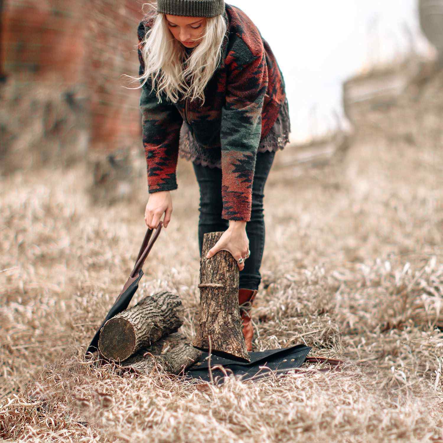 Duluth Pack™ Log Carrier 16