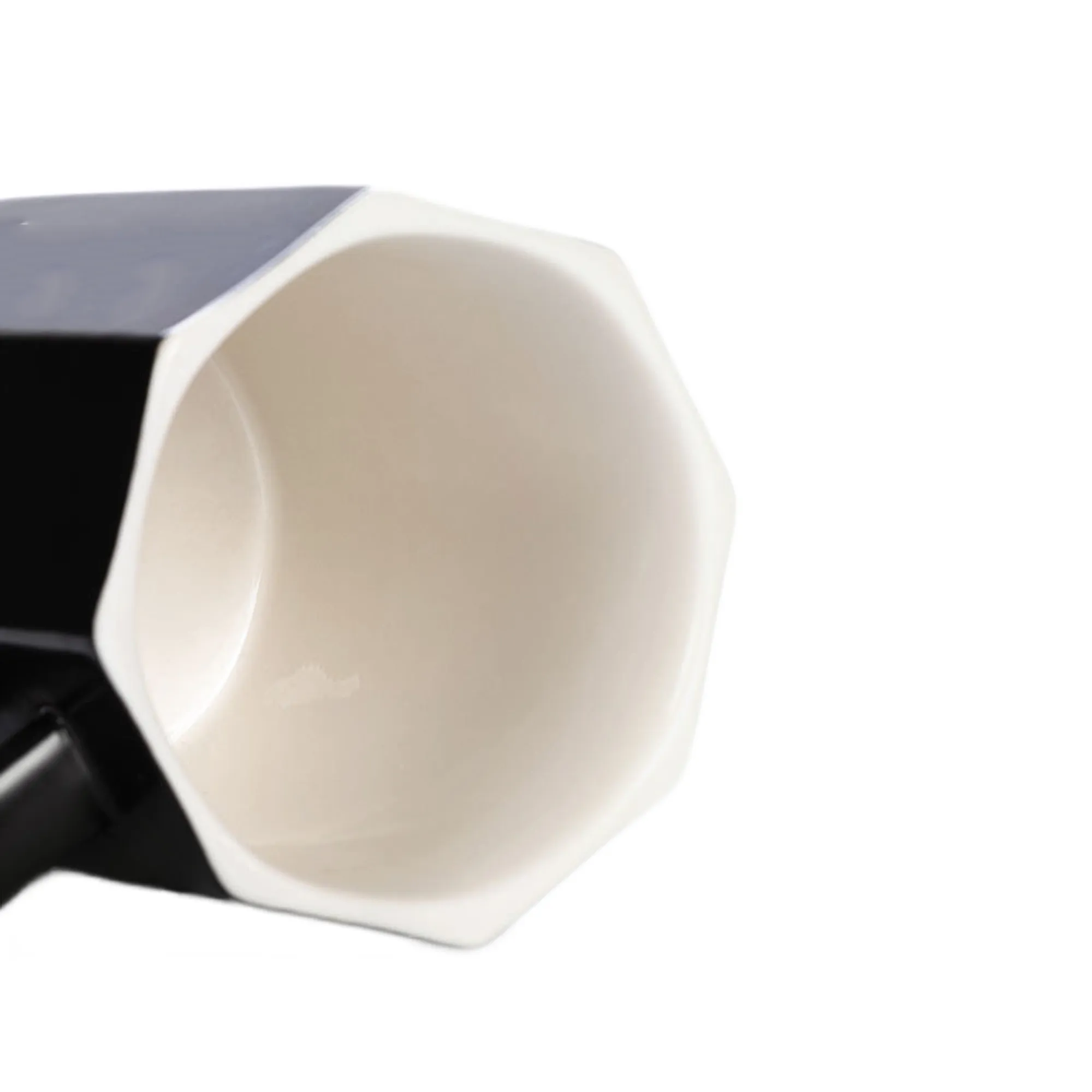 11Oz Elegant Ceramic Mug With Lid 4