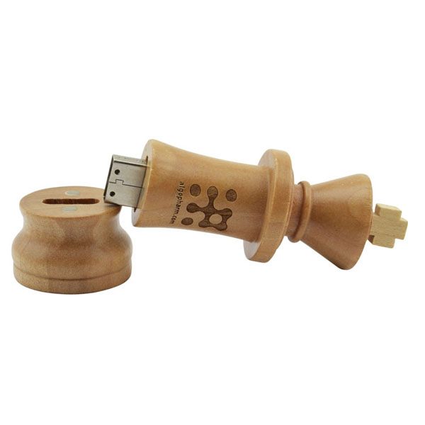 Wooden King Chess Piece Shaped USB Flash Drive 4