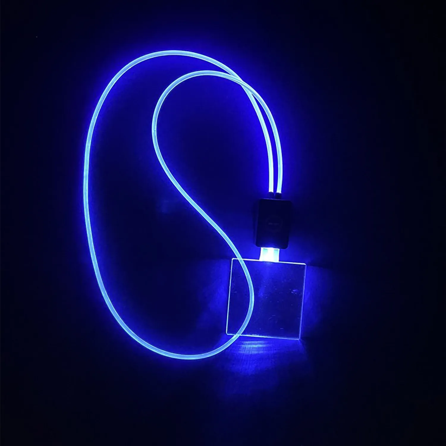 LED Necklace with flashing pendant 1