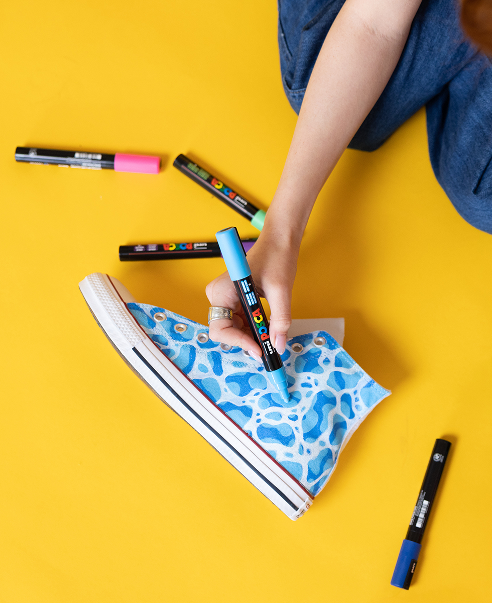 POSCA 4 Piece Metallic Marker Set with Bag 11