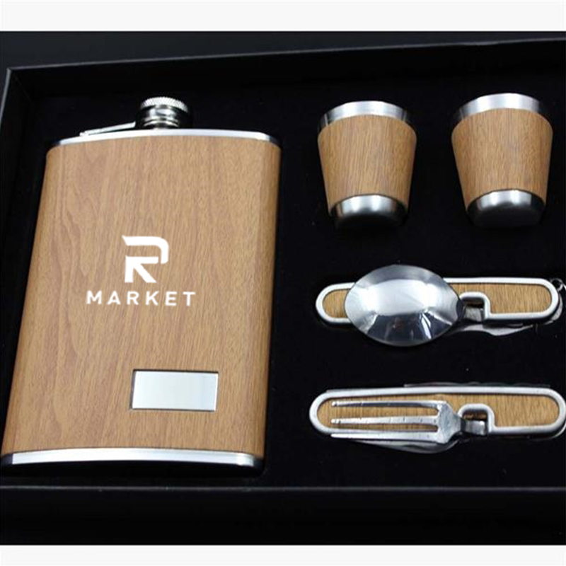 Stainless Steel Maple Flask with Gift Box 2