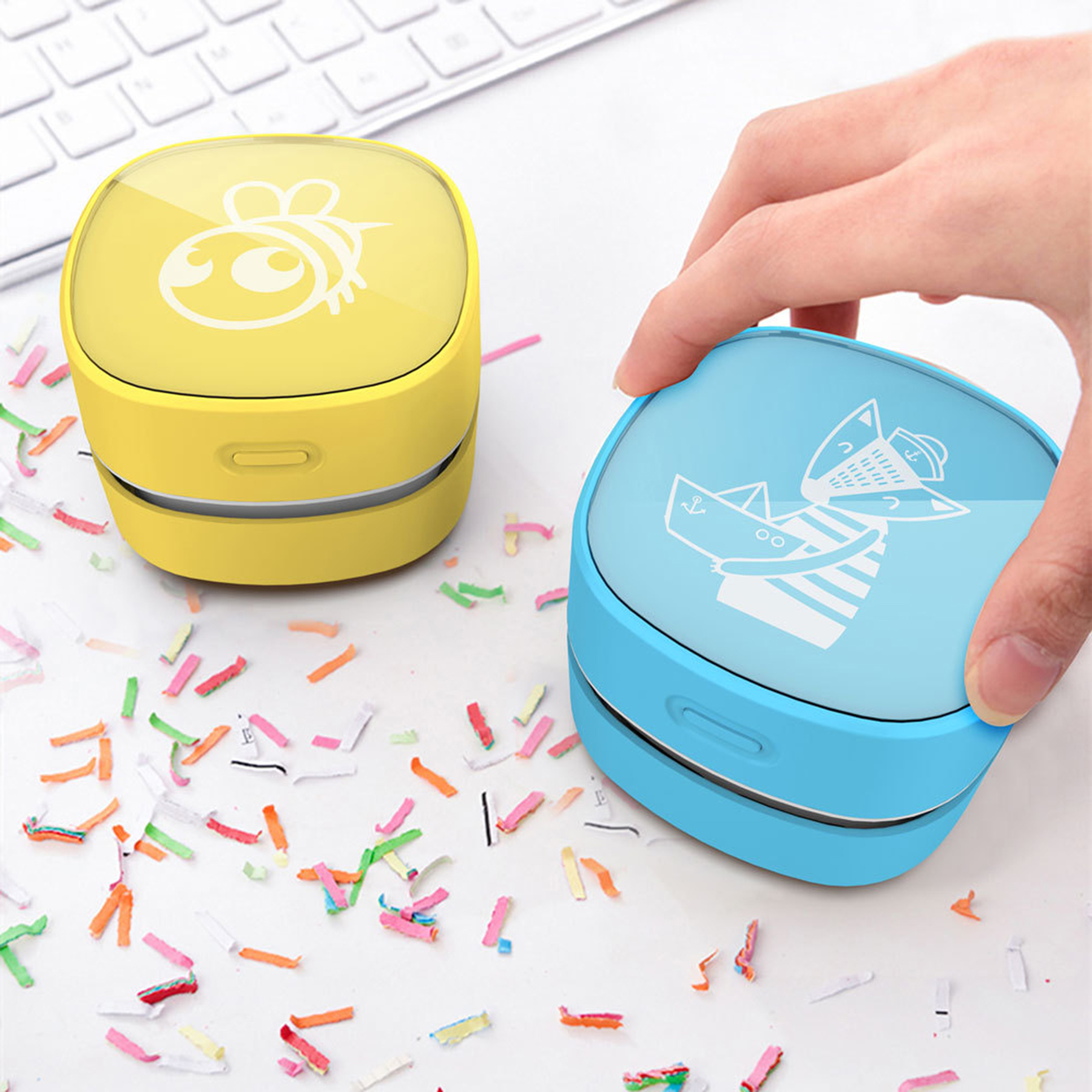 Mini Table Dust Sweeper Energy Saving Desktop Vacuum Cleaner 3