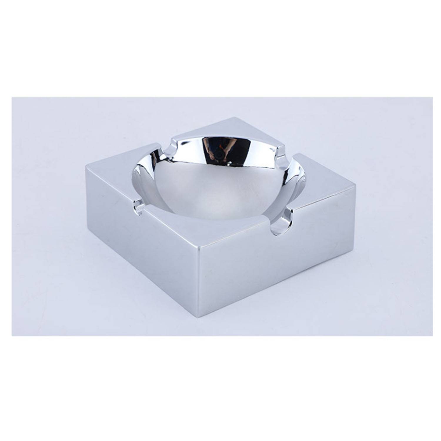 Zinc alloy square ashtray 3