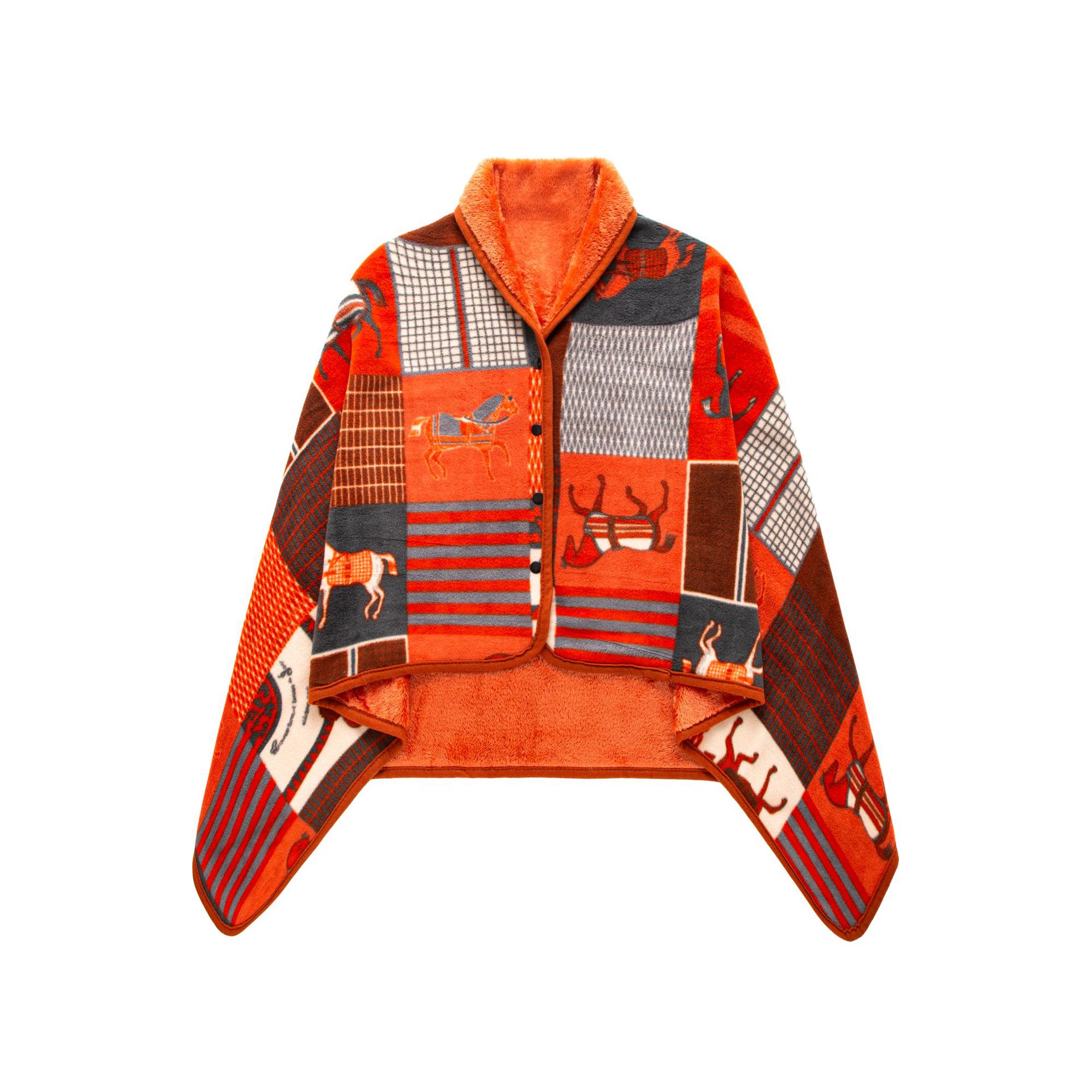 Wearable Cape Blanket 4