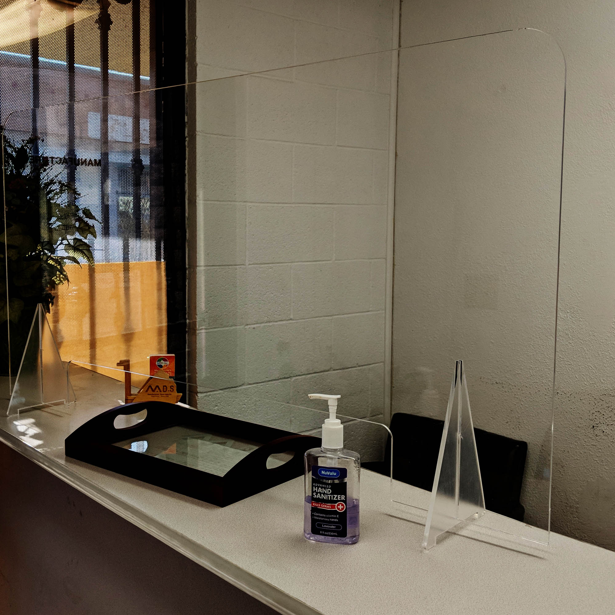 Clear Acrylic Desktop Sneeze Guard w Rectangula Pass-Through Window and 2 Acrylic Interlock Stands, 1