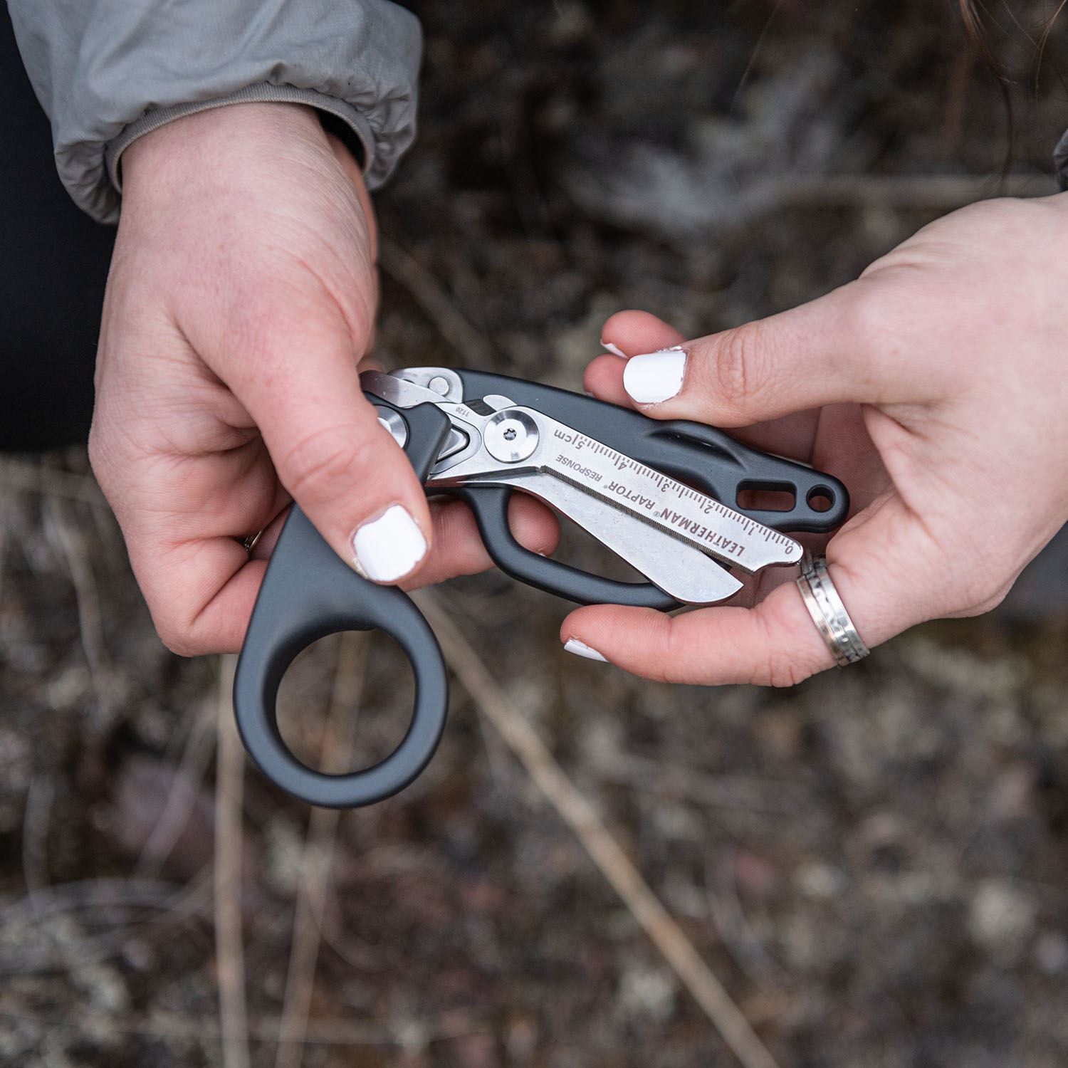 Leatherman® Raptor Response - Cement Grey 5
