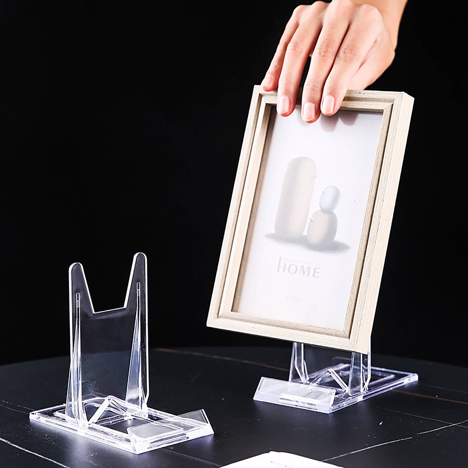 Plastic Transparent Phone Stand 3