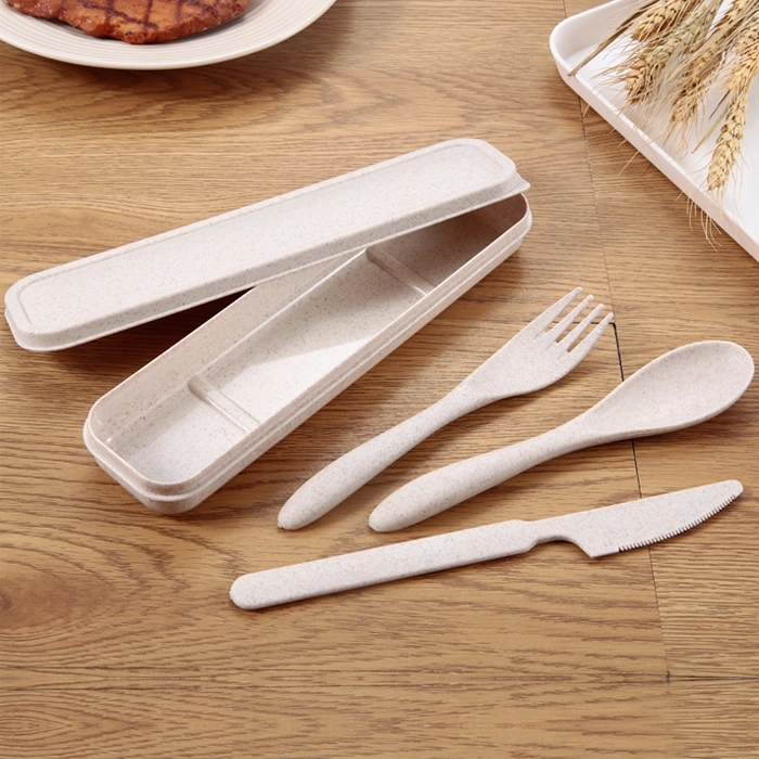 Travel Utensil Set with Case 4