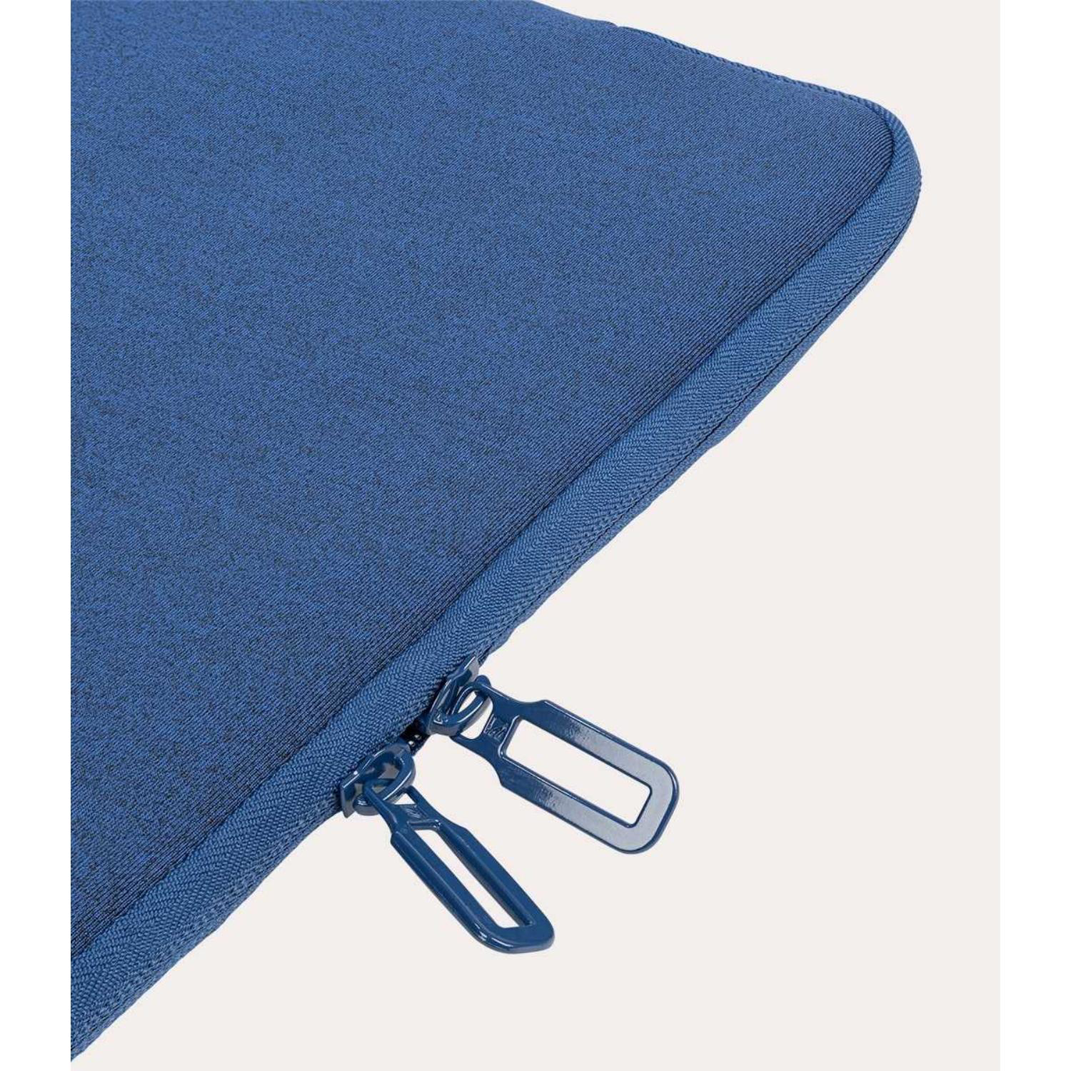 TUCANO® - Italy Recycled Anti-Slip Melange Business 16" Laptop Sleeve 6