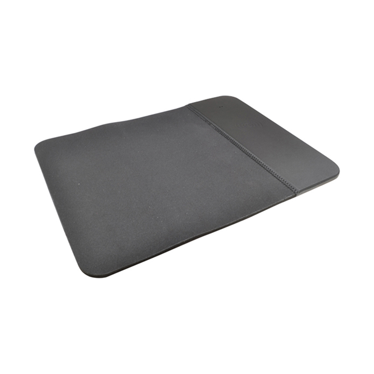 Qi Wireless Charger And Mouse Mat with PU and Rubber Material 1