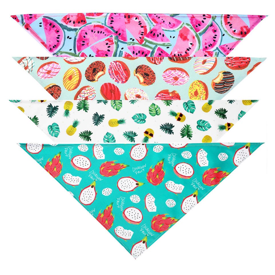 Pet triangle scarf 2