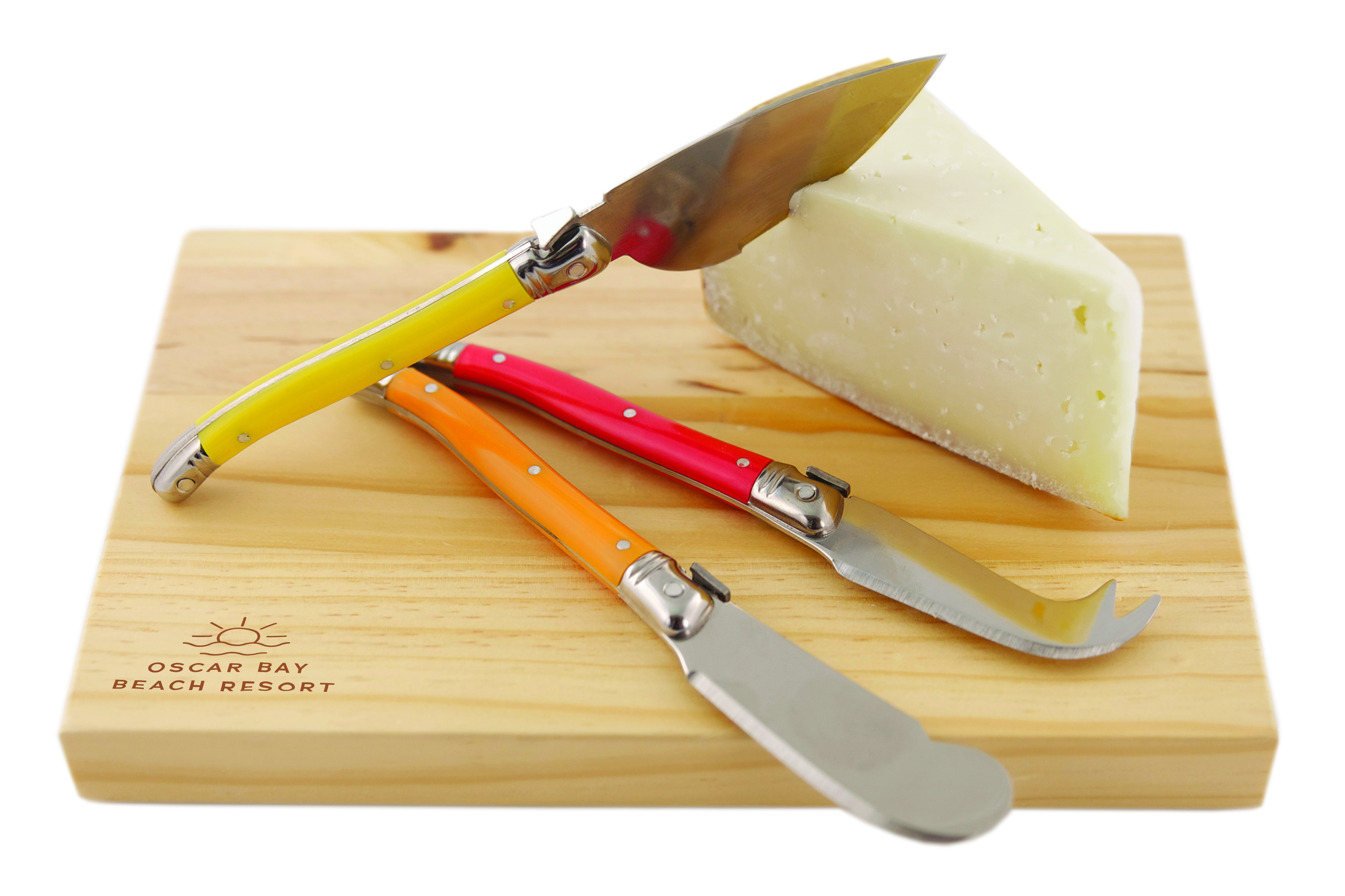 True® Sunnyside™: Cheese Knives & Cutting Board