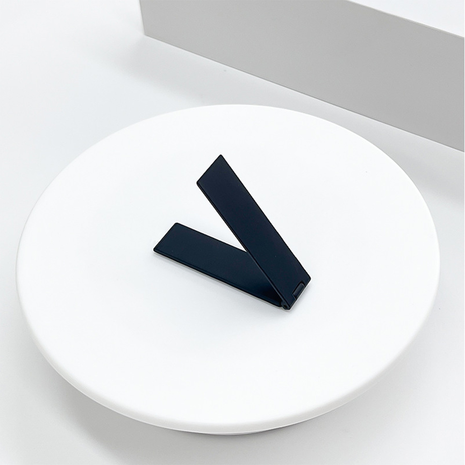 Mini Rectangular Phone Stand 2