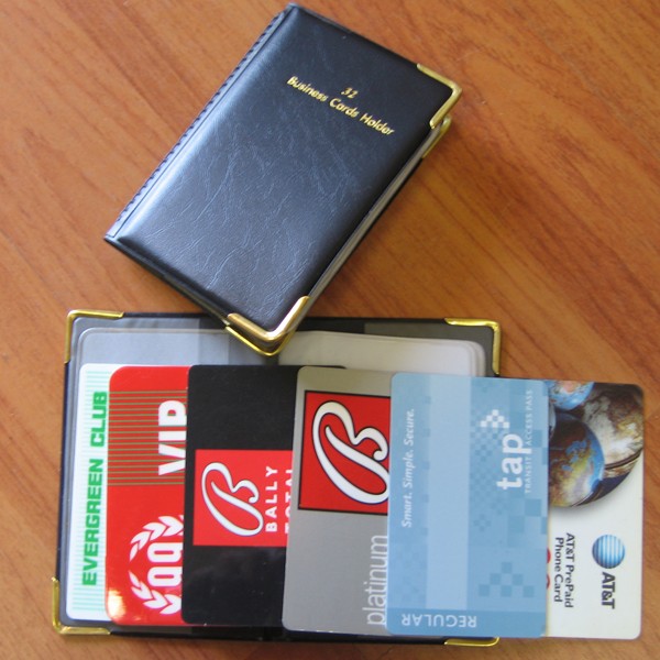 VINYL CREDIT CARD HOLDER 2