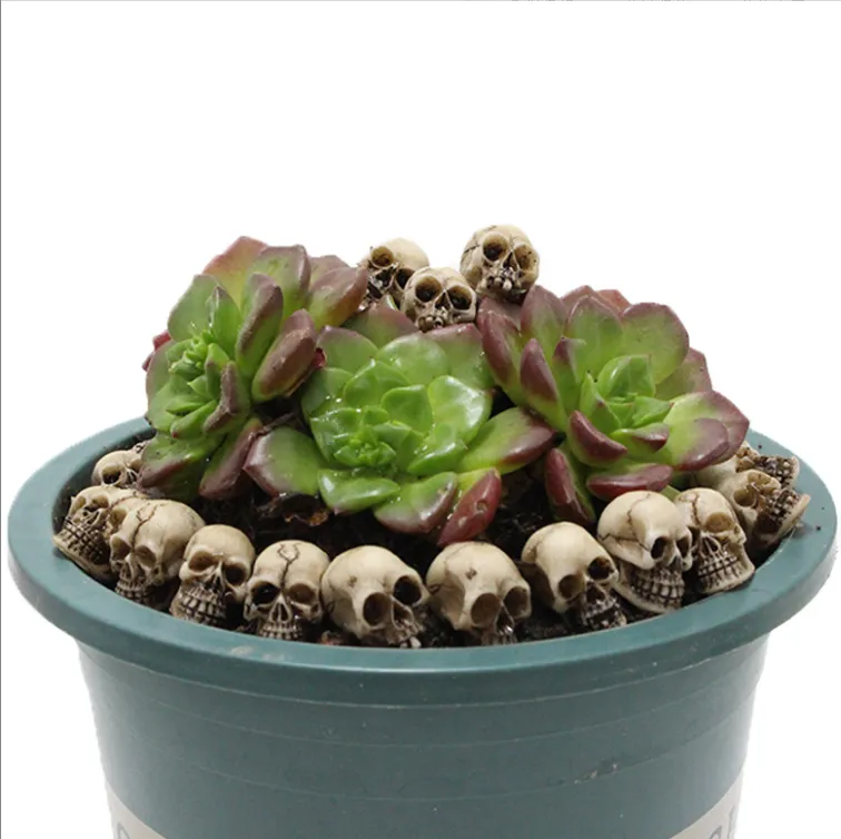 Resin Skull Set Ornament Landscape Figure,Halloween Prank 3