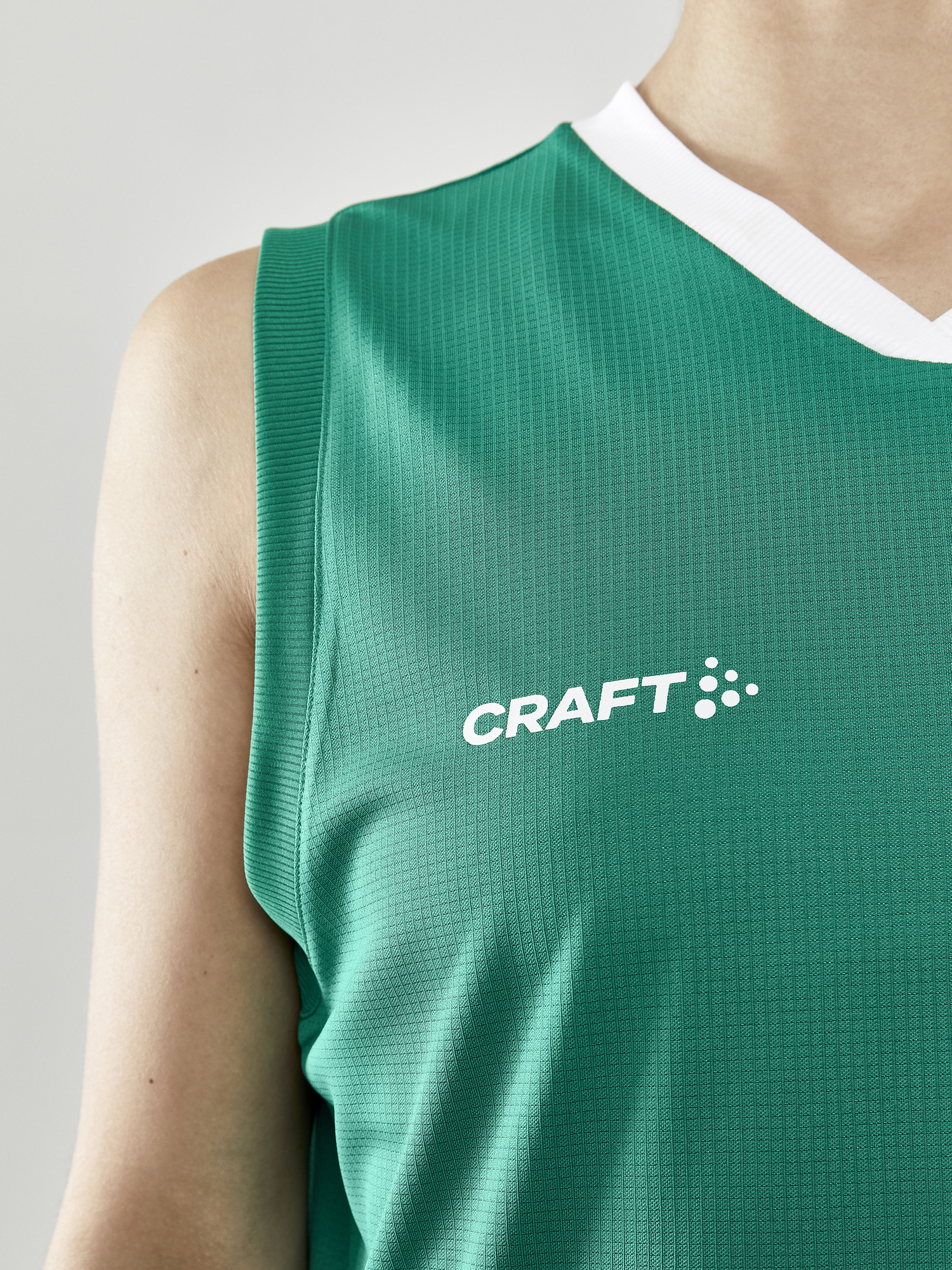 PROGRESS BASKET SINGLET W 10