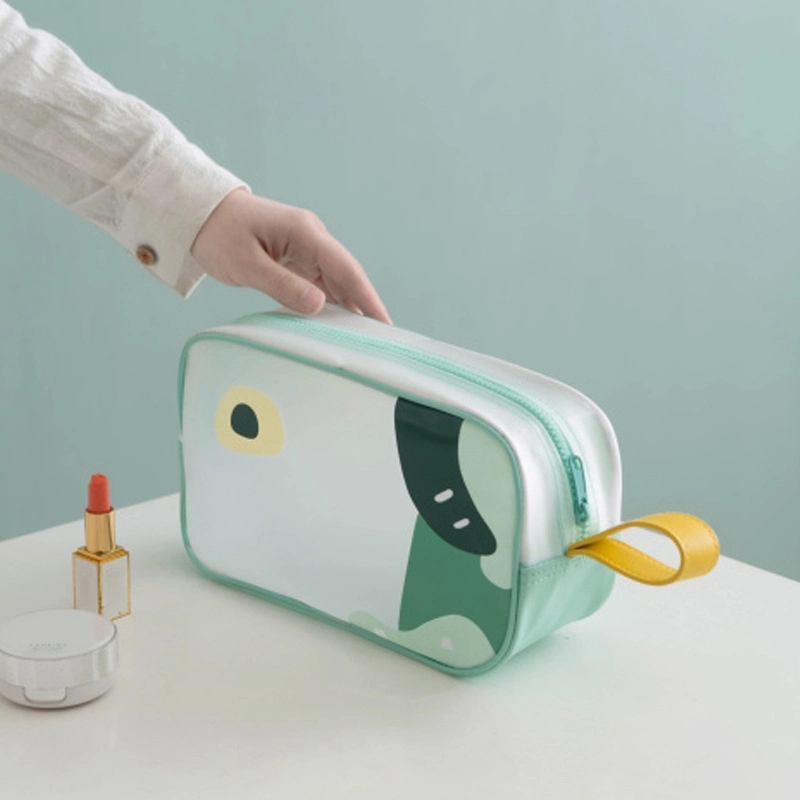 Portable large-capacity cosmetic bag 9