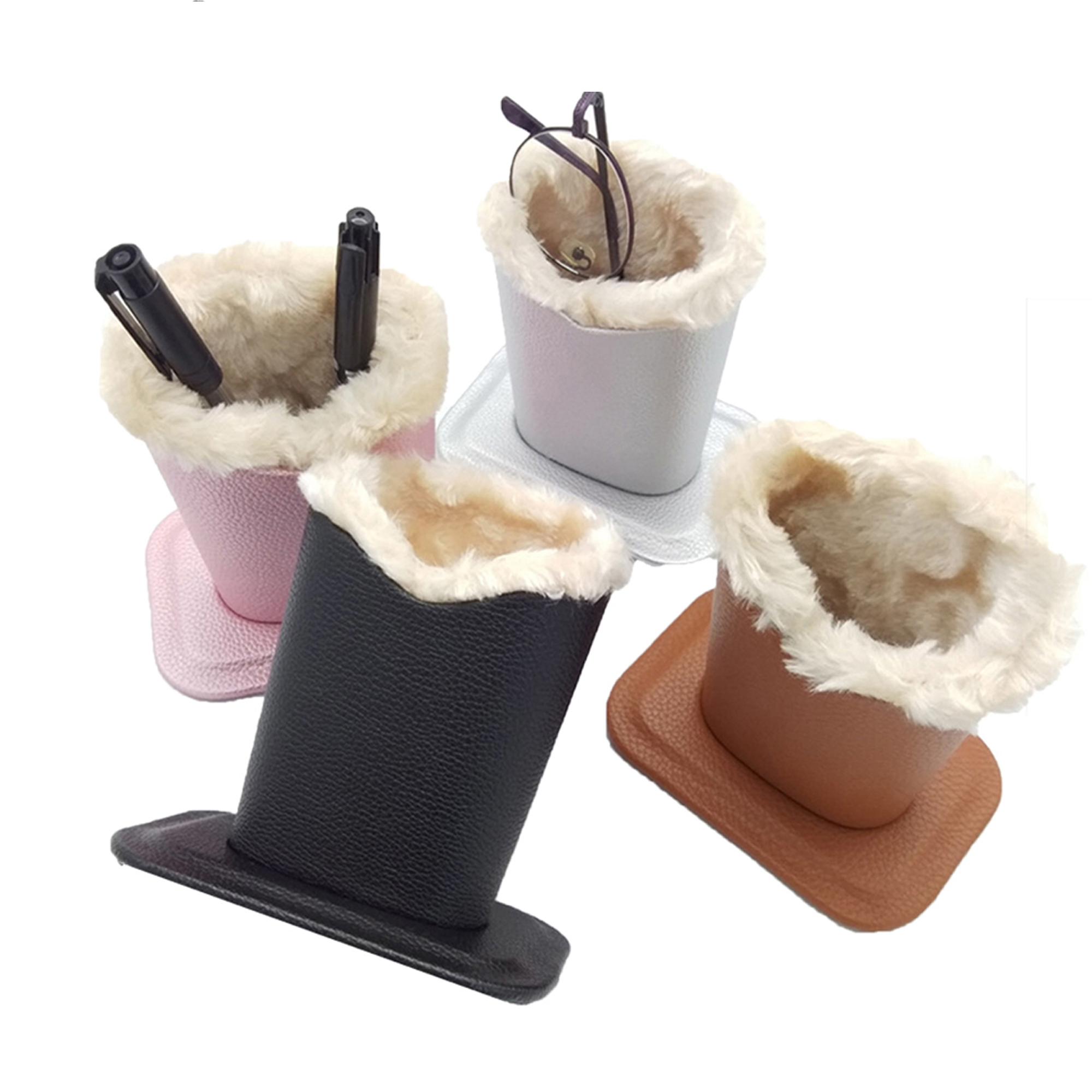 MOQ20 Customizable PU Glasses Display Storage Stand 1