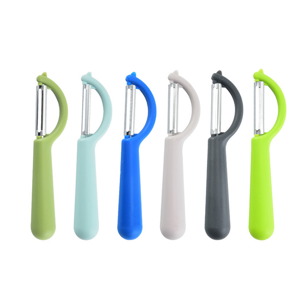 Fruit and Vegetable Peeler 4