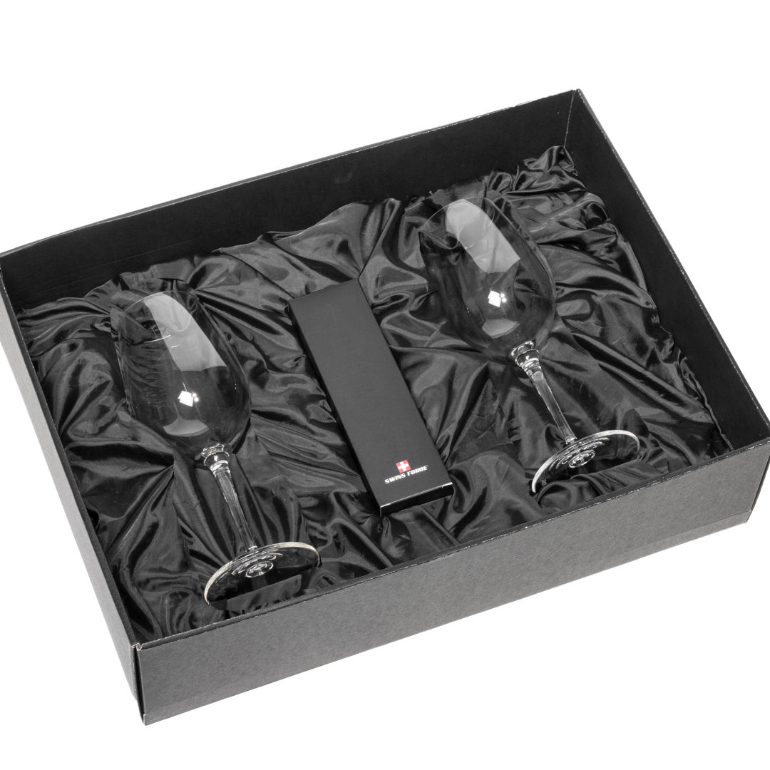 Swiss Force® Effortless Opener & RIEDEL Oenologue Wine 1