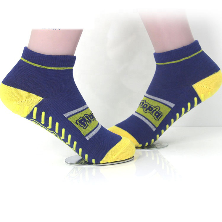 Anti Slip Grip Crew Socks 7