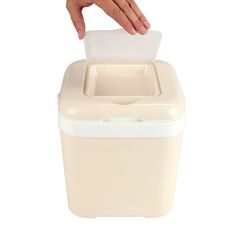 Mix 18-Can, 12 Qt Hard Sided Cooler 9