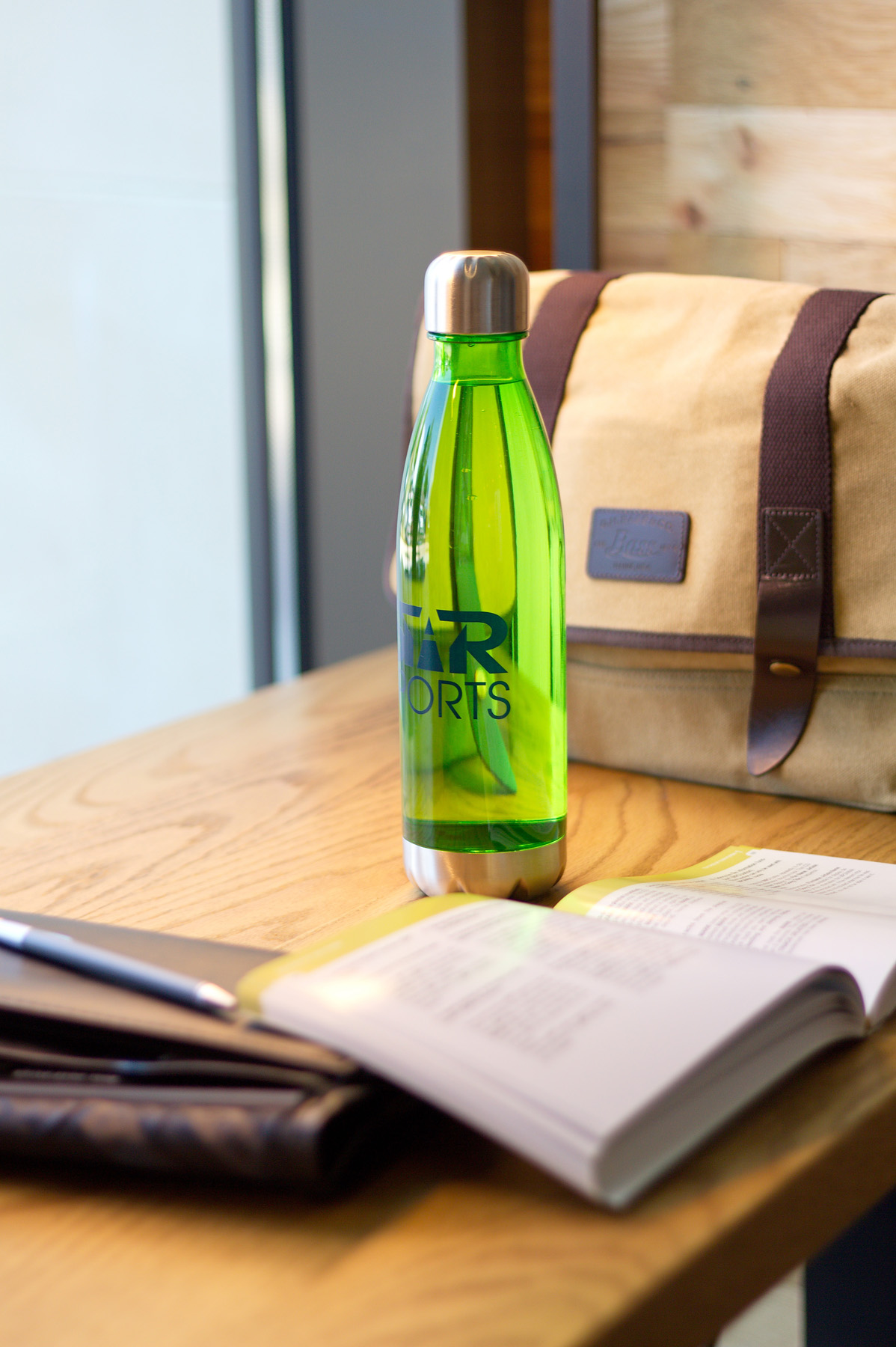 Bayside 25 oz Tritan® Bottle with Stainless Base and Cap 20