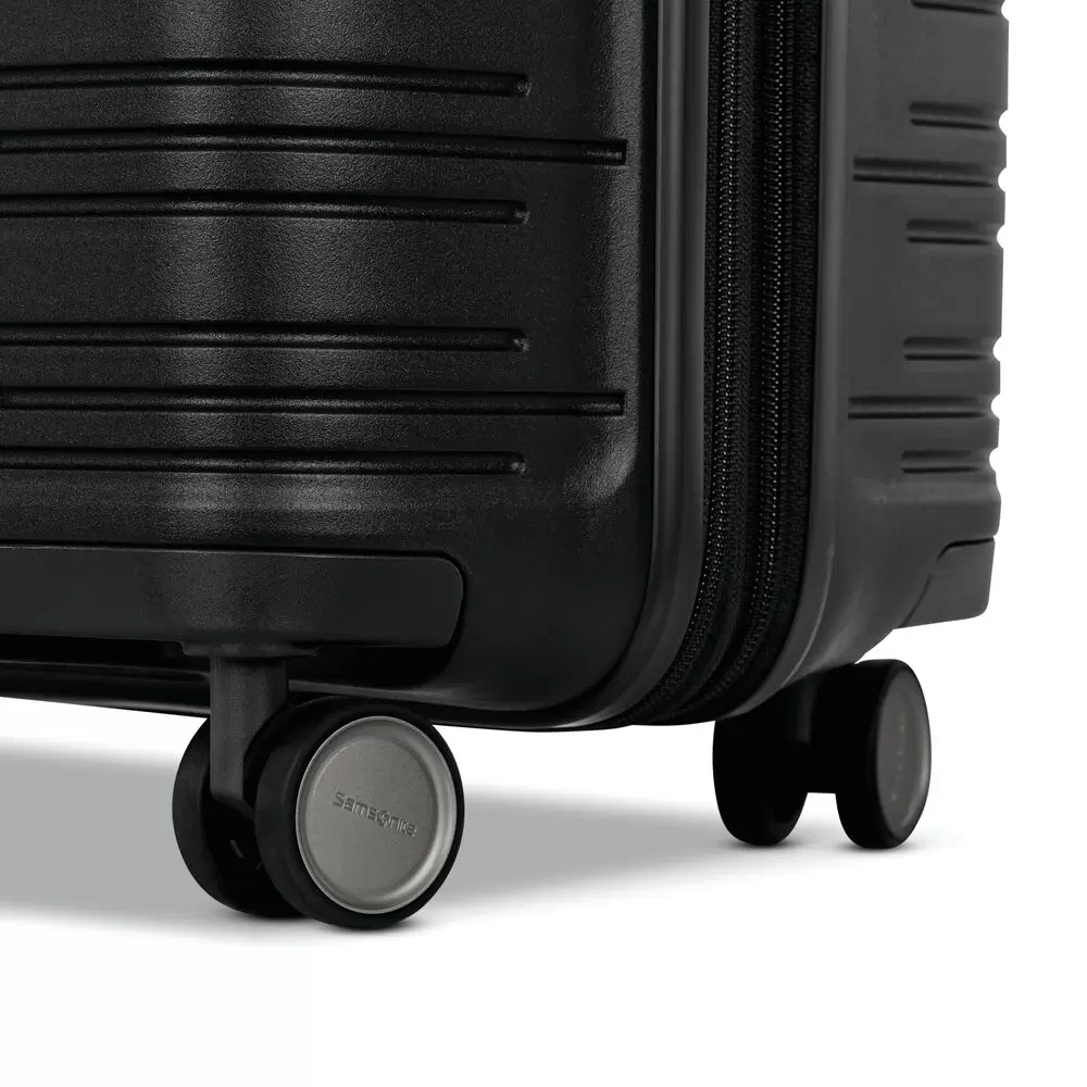 Samsonite Elevation™ Plus Carry-On Spinner 6