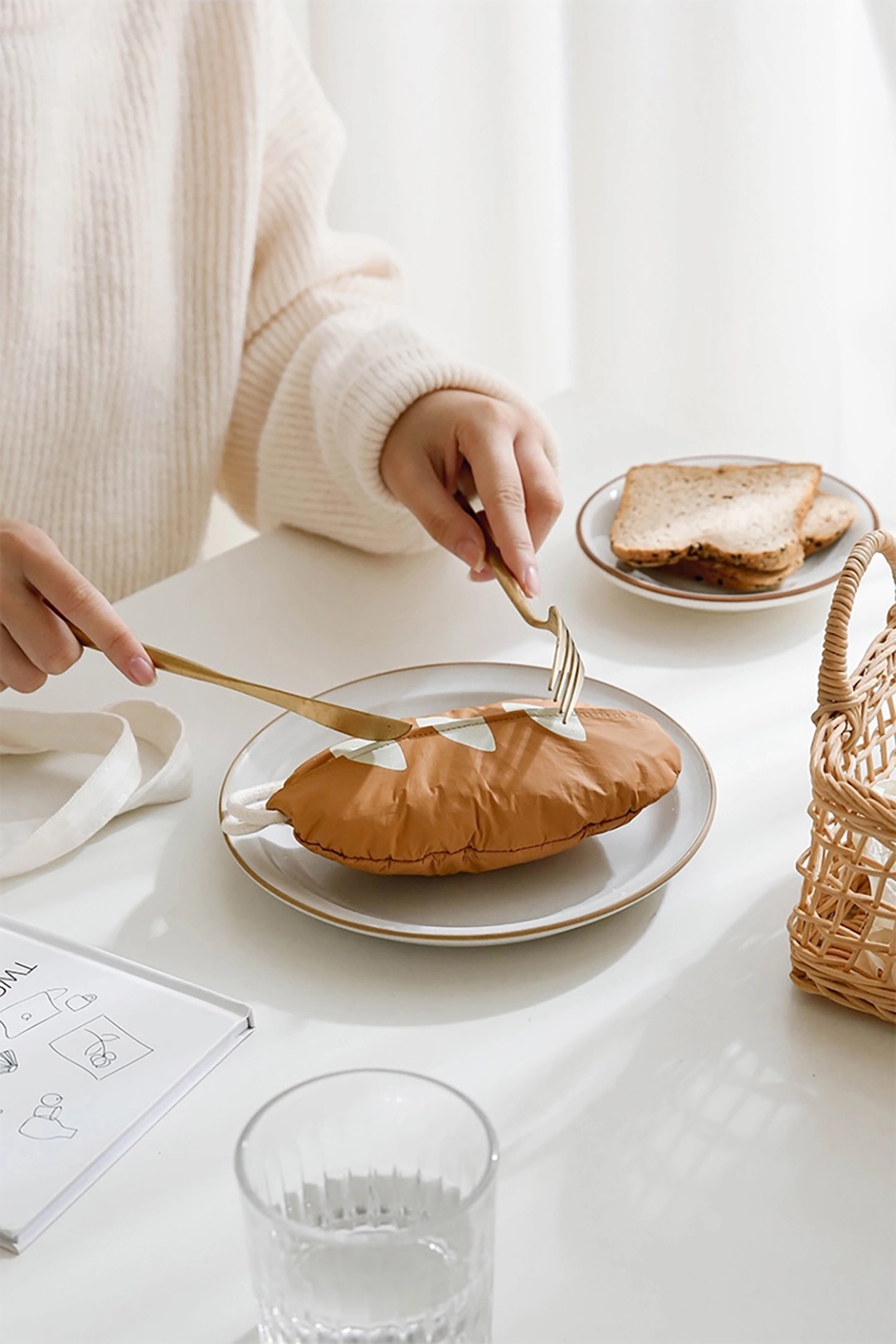 Sustainable Tyvek Foldable Shopping Bag 7