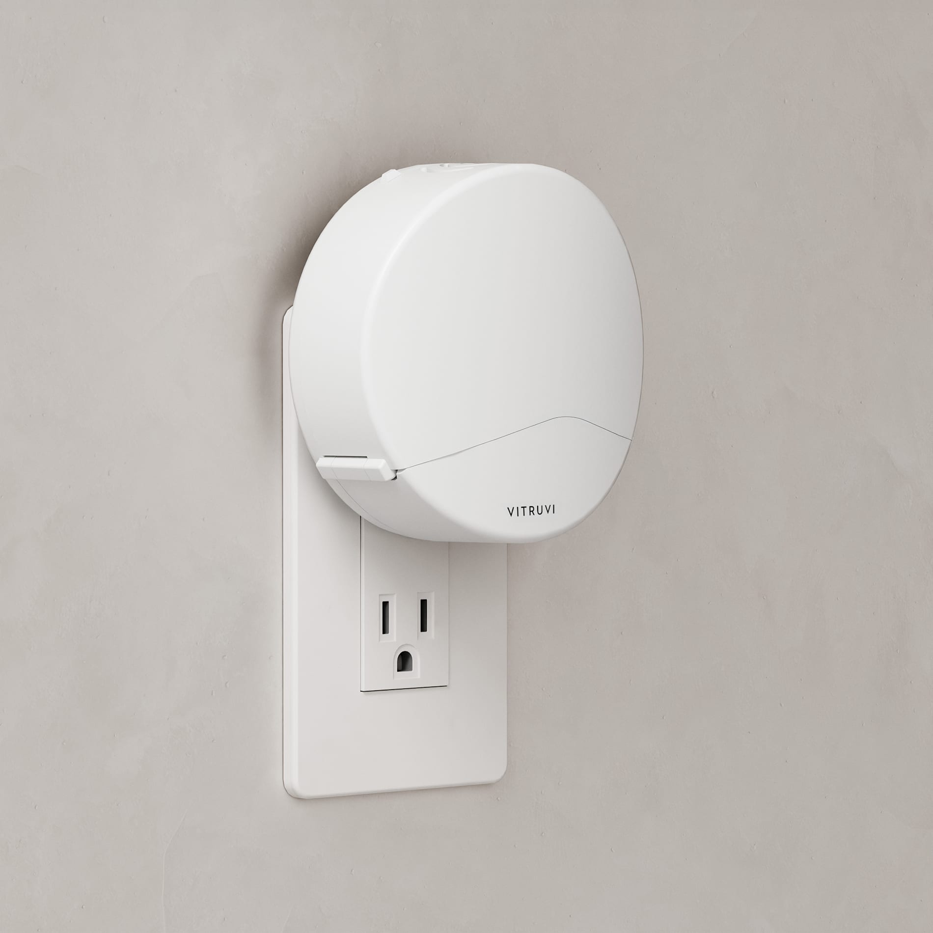 Vitruvi Plug-In Wall Diffuser + 1 Oil Bundle 81