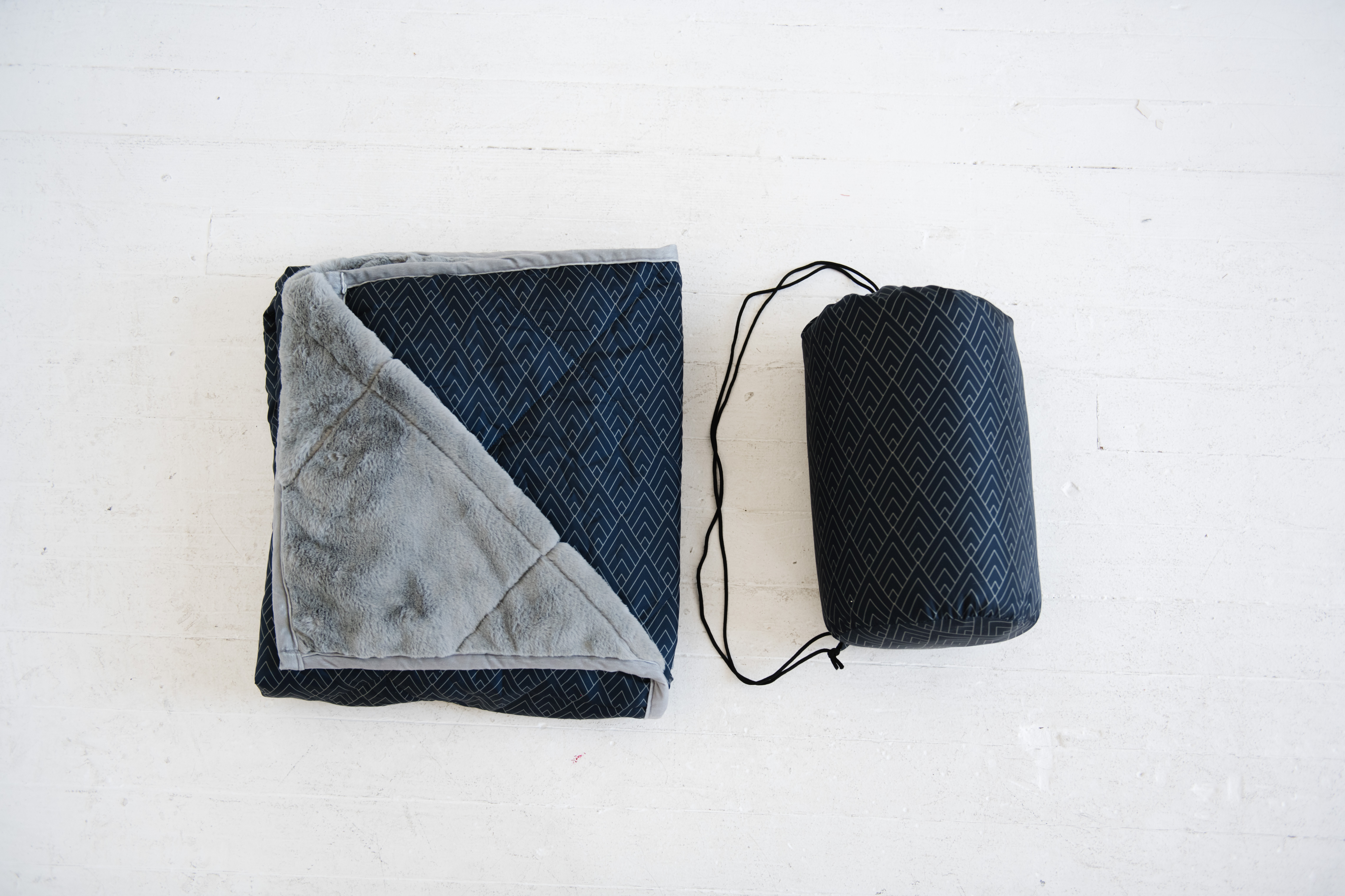 Outdoor Blanket Summit-Throw Luxury Blanket (50x60) 2