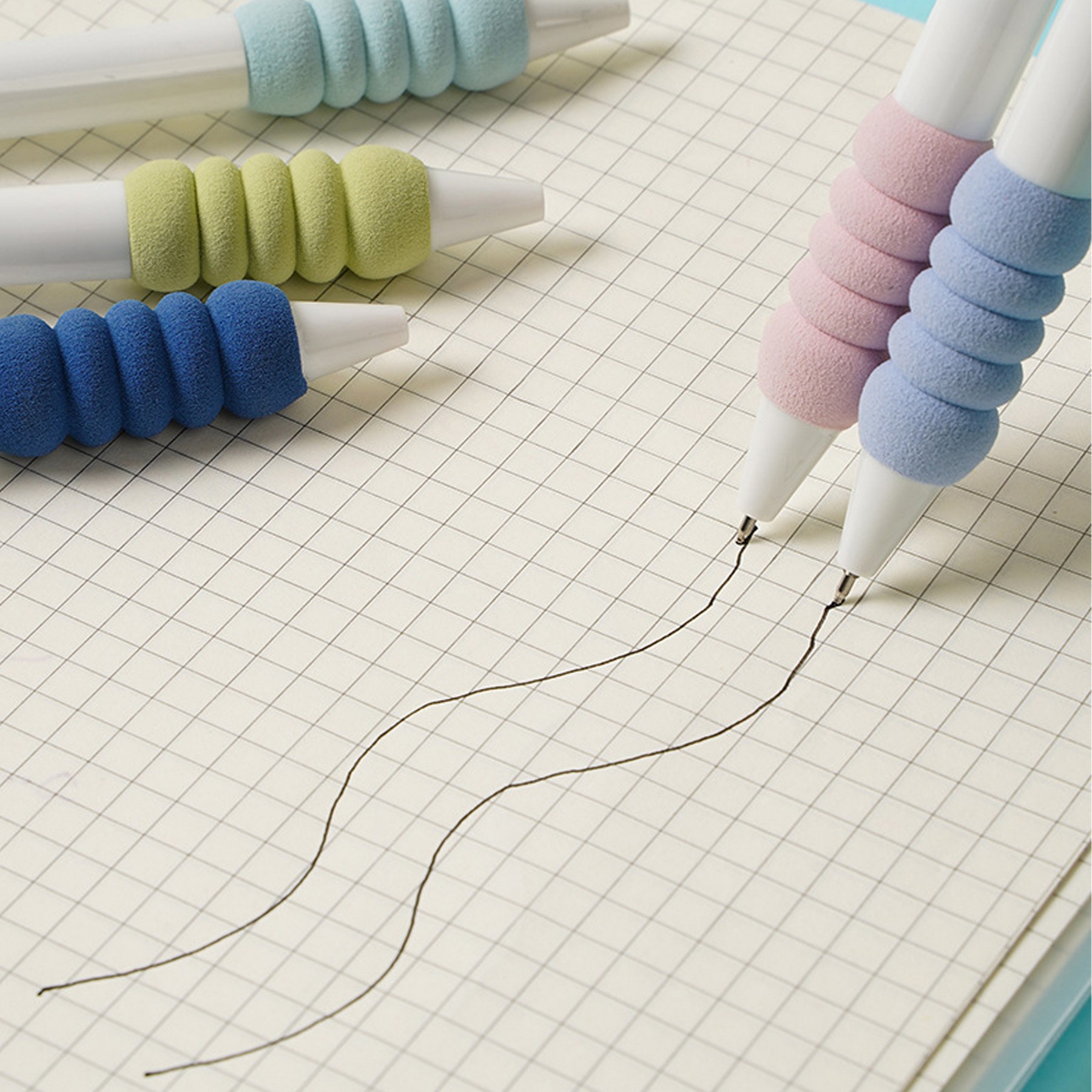 Retractable Neutral Pen 3