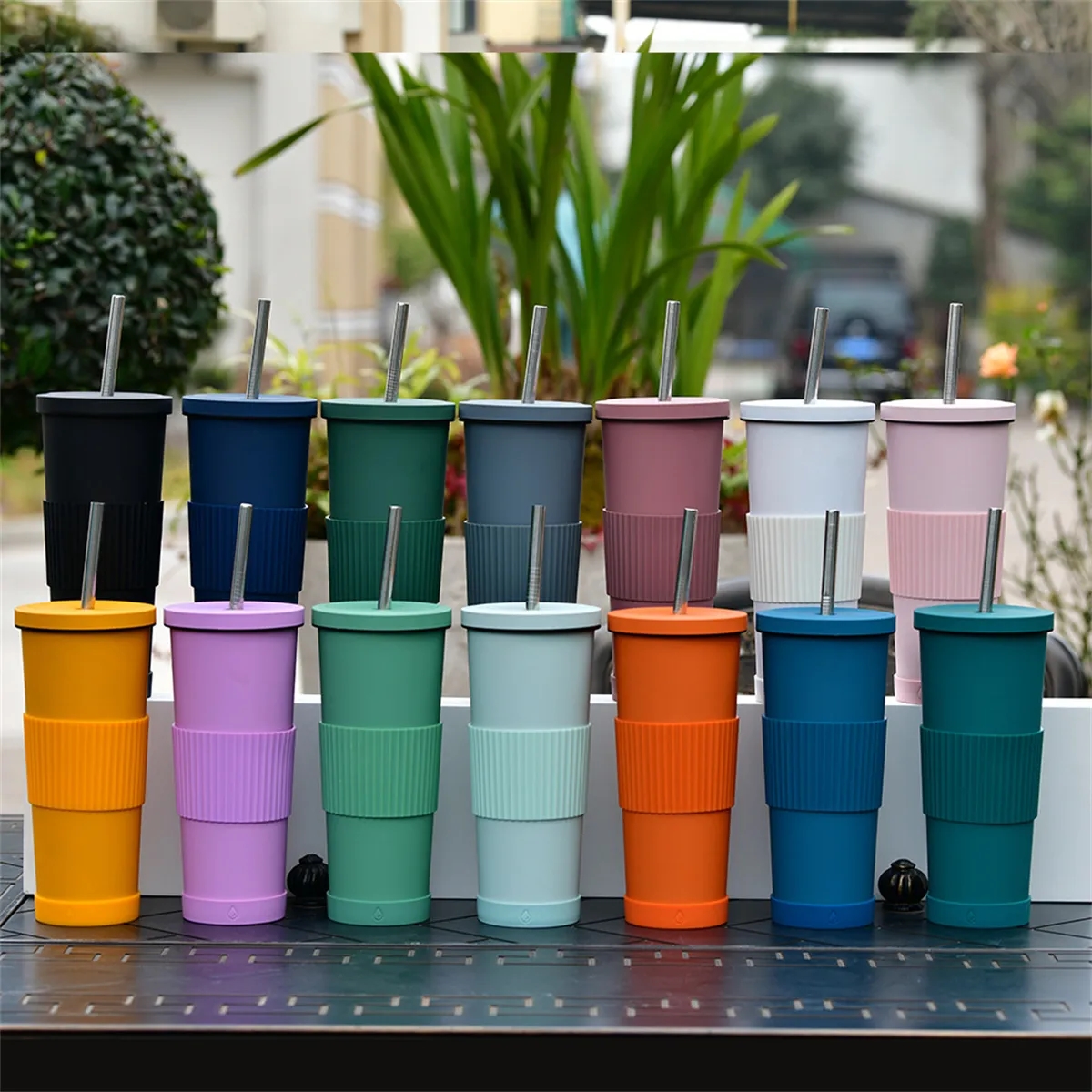 28oz Tumbler Insulated water Bottle with Straw 5