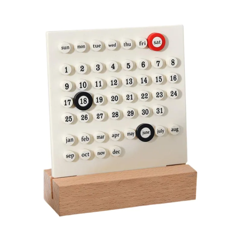 Desktop Calendar Ornament 1