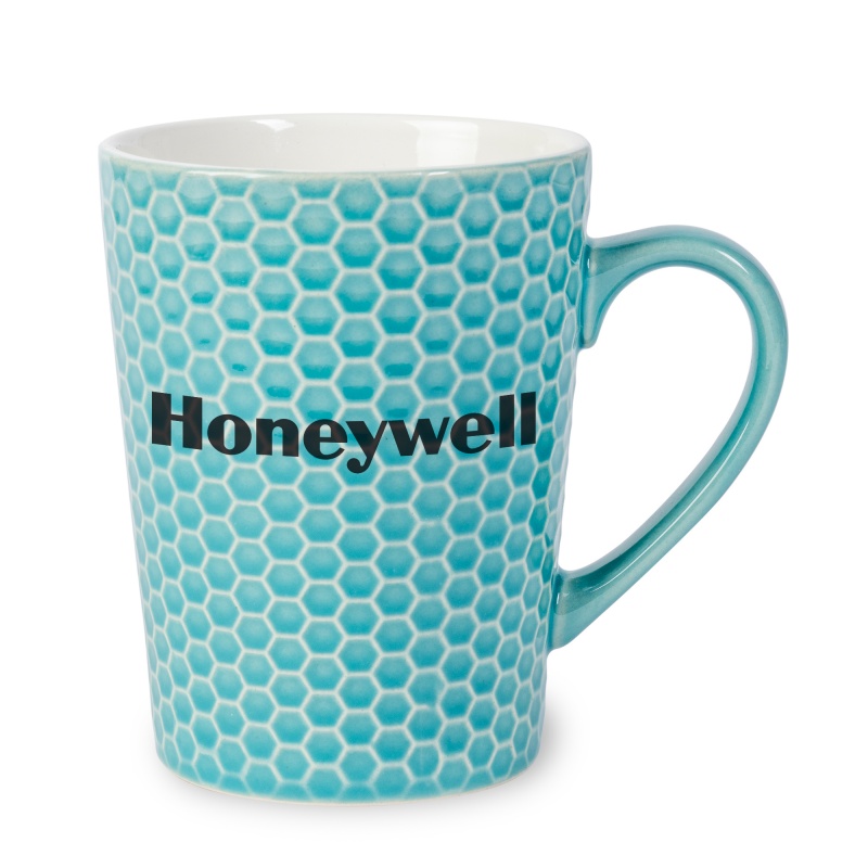 ACE Golf Ball Mug 2