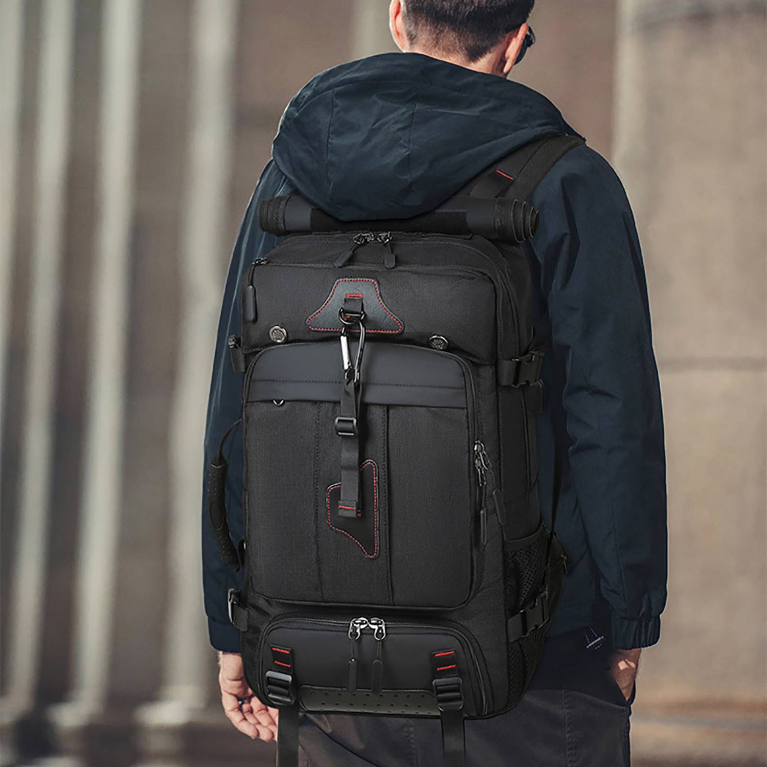Large Capacity Men's Outdoor Carry-on Backpack 12
